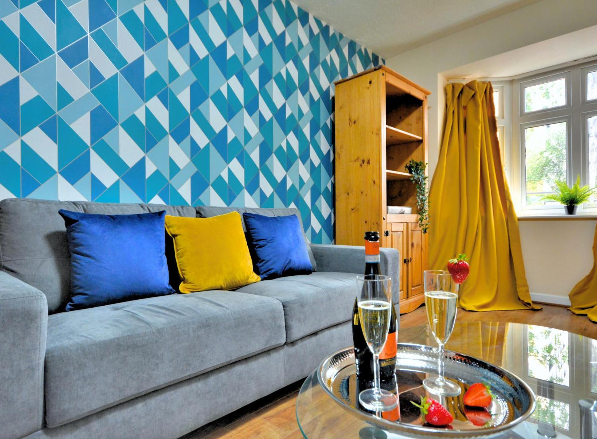 Manchester Townhouse By Bevolve - 4 Bedrooms - Free Parking Екстериор снимка